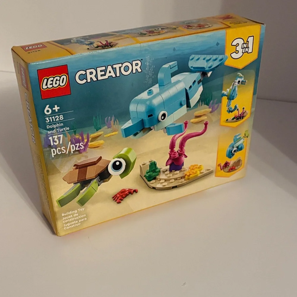 LEGO Creator 3-in-1 Dolphin and Turtle 31128